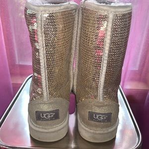 UGG AUSTRALIA BOOTS